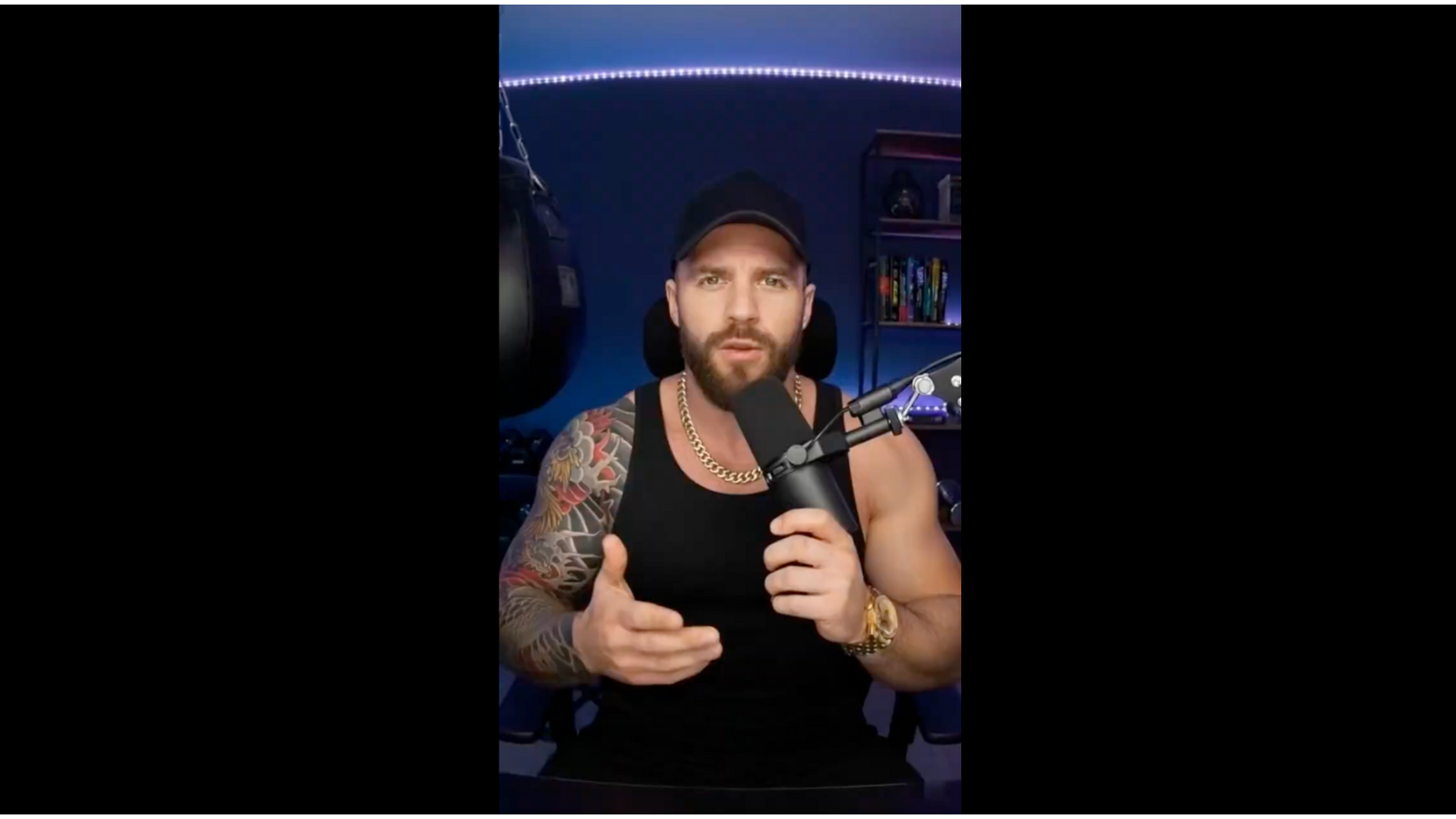 Sidaction répond aux discours masculinistes avec MNSTR