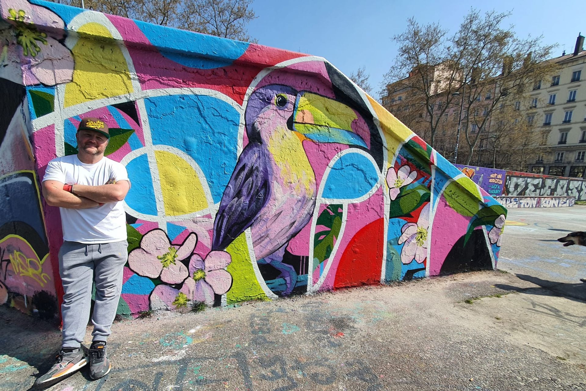 Double vie : Alexandre Carré fait le mur